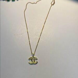 Gold Pendant Necklace